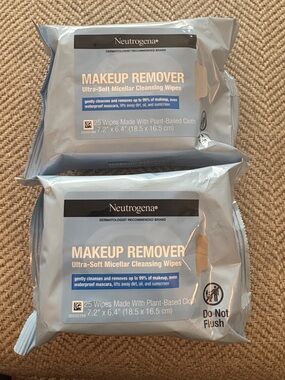 Neutrogena Makeup Remover Wipes Bundle - NWT